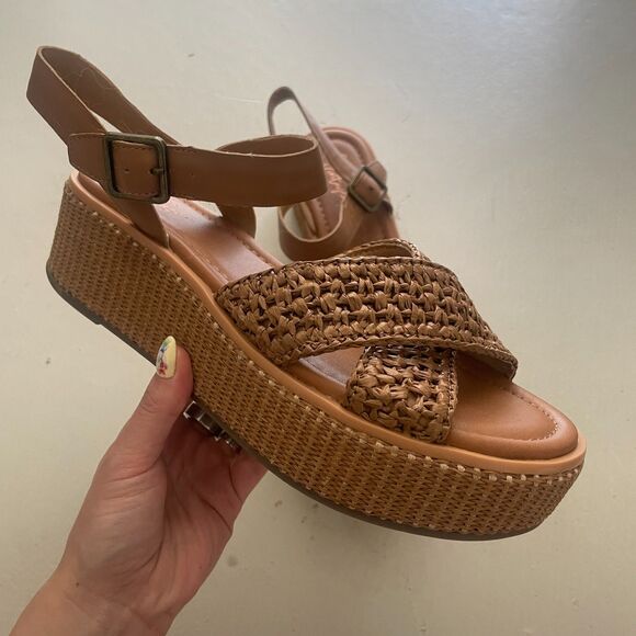 Crown Vintage Slingback Ankle Strap Platform Sandals Brown Size 8.5 - Picture 1 of 8